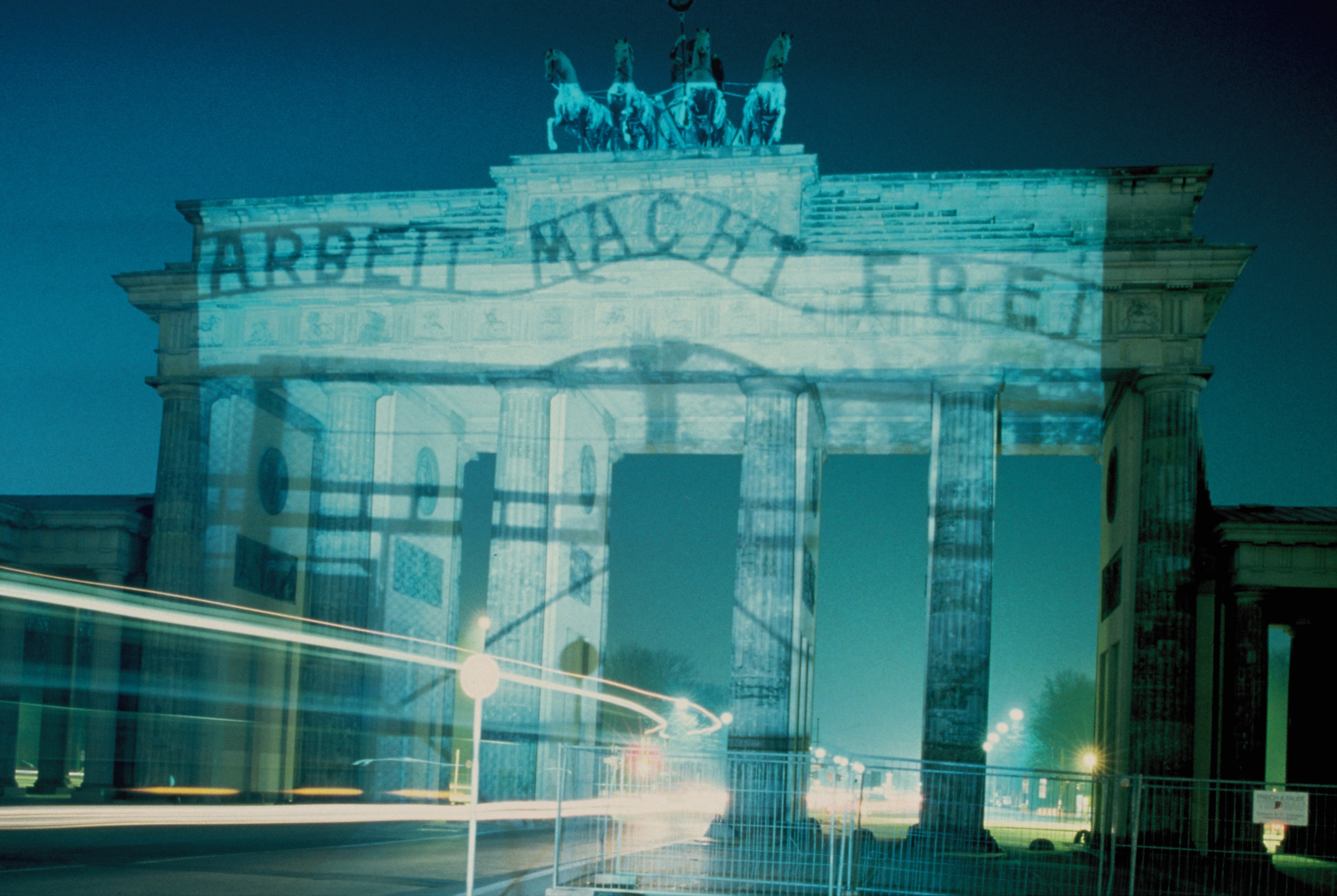 The Gateways of the Germans, Horst Hoheisel & Andreas Knitz, light installation on the Brandenburg Gate, Berlin, 27 January 1997
